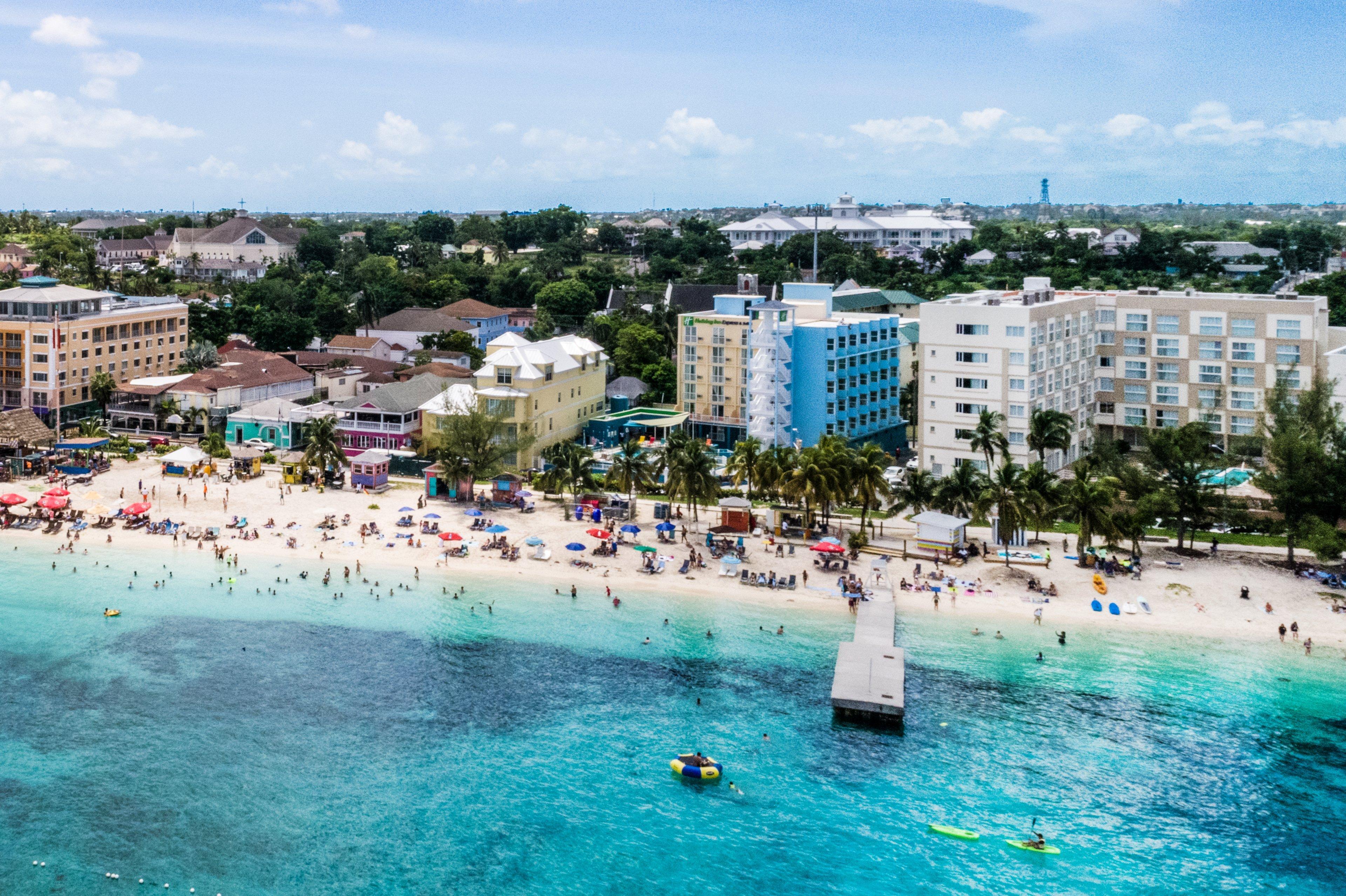 Holiday Inn Express & Suites Nassau, An Ihg Hotel Exterior photo